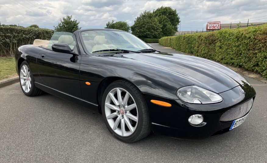 JAGUAR X8 CABRIO – TOPSTAAT- PRIJS OP AANVRAAG