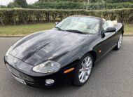 JAGUAR X8 CABRIO – TOPSTAAT- PRIJS OP AANVRAAG