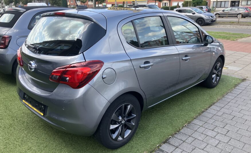 OPEL CORSA -BENZINE 1400- ZEER MOOIE STAAT-VELE OPTIES