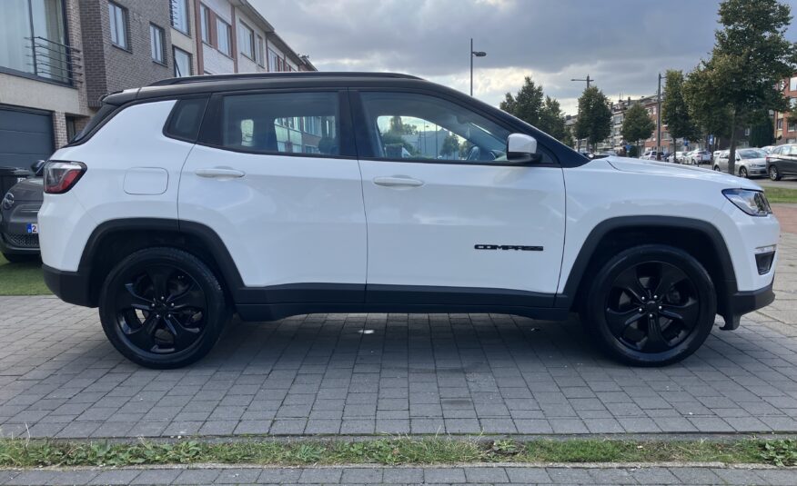 JEEP-COMPASS-BENZINE 140 PK LIMITED UITVOERING -FULL OPTION