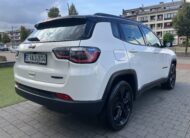 JEEP-COMPASS-BENZINE 140 PK LIMITED UITVOERING -FULL OPTION