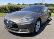 TESLA S”70 -full option -panoramisch dak – zeer goede staat -groot rijbereik