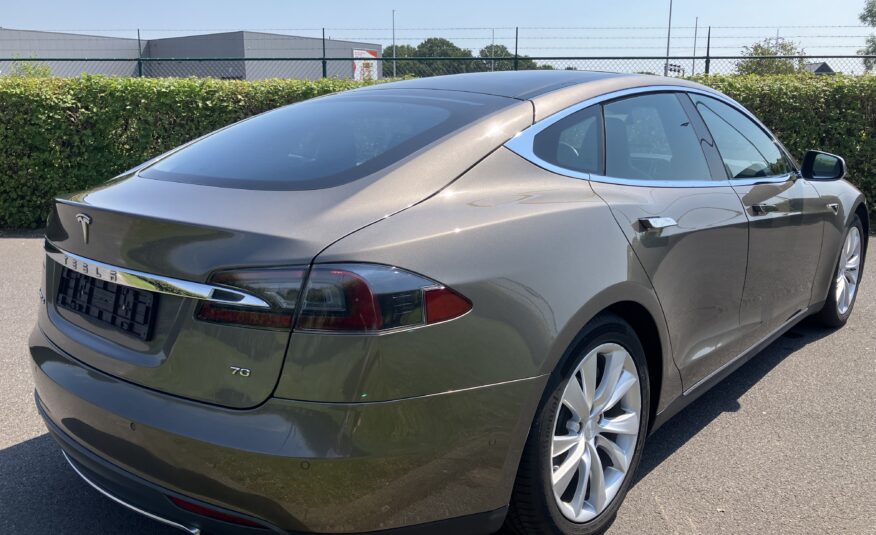 TESLA S”70 -full option -panoramisch dak – zeer goede staat -groot rijbereik