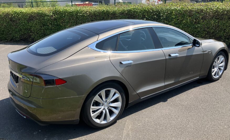 TESLA S”70 -full option -panoramisch dak – zeer goede staat -groot rijbereik