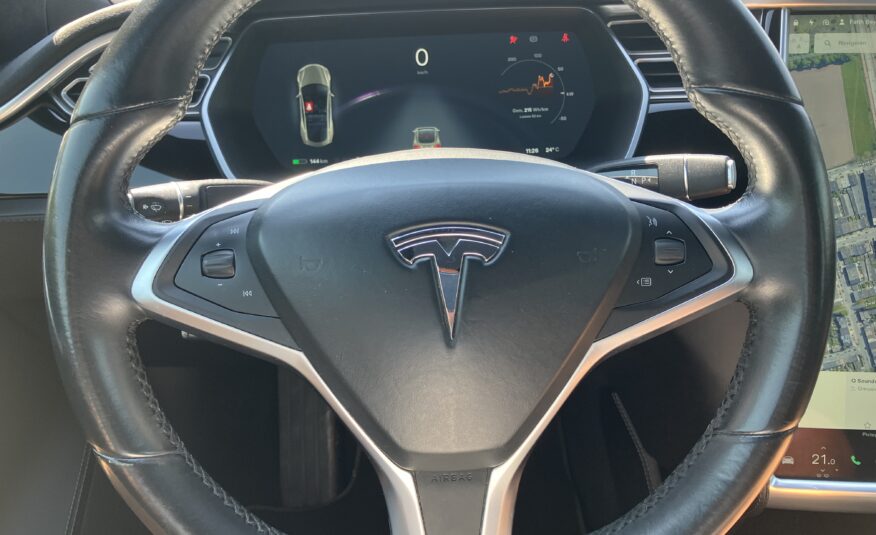 TESLA S”70 -full option -panoramisch dak – zeer goede staat -groot rijbereik