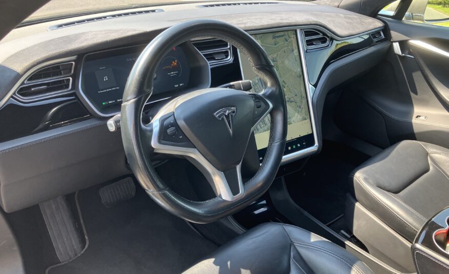 TESLA S”70 -full option -panoramisch dak – zeer goede staat -groot rijbereik