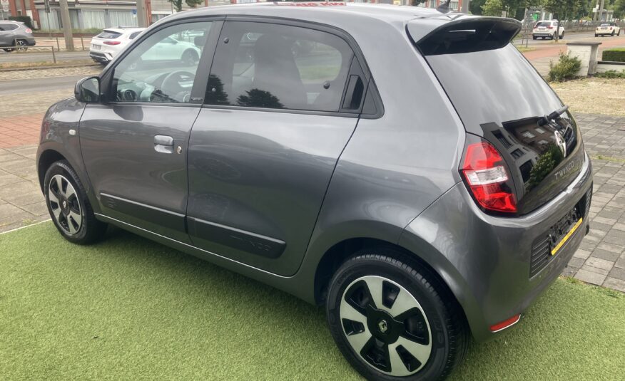 RENAULT TWINGO-LIMITED-TOPSTAAT-35.000 KM -VELE OPTIES