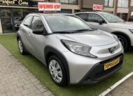 TOYOTA AYGO X- 17.500 KM  -FACE LIFT- NAVIGATIE-CAMERA-MULTIMEDIA-VELE OPTIES – PROMOTIE 13.950 €